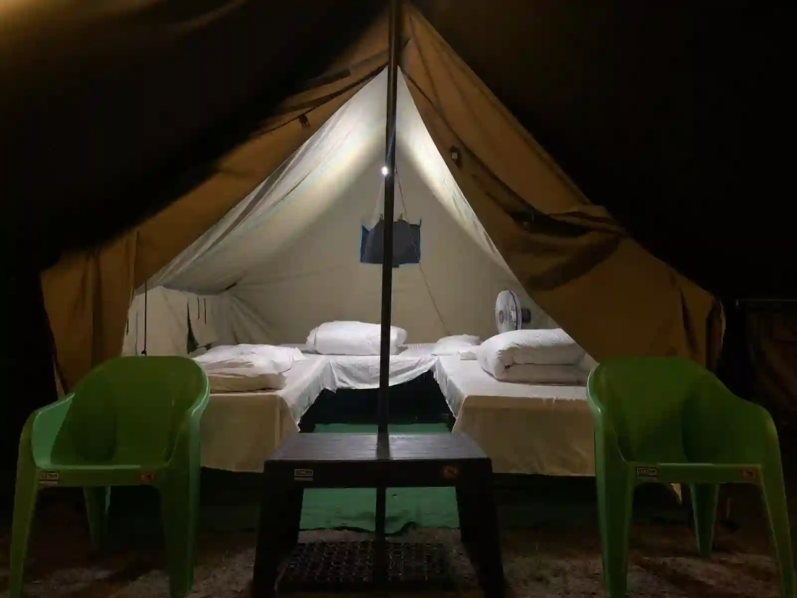 Riverside camp 0